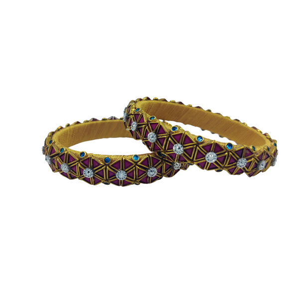 Yaalz Stylish Rich Triangle Kundan Stone Work Pair Bangles In Multiple Colors