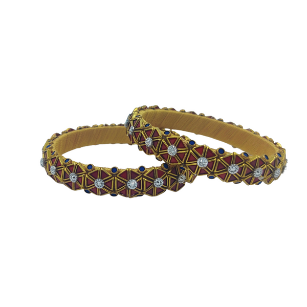 Yaalz Stylish Rich Triangle Kundan Stone Work Pair Bangles In Multiple Colors