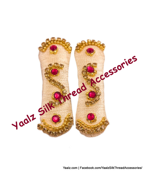 silk thread Tic-Tac Clips 